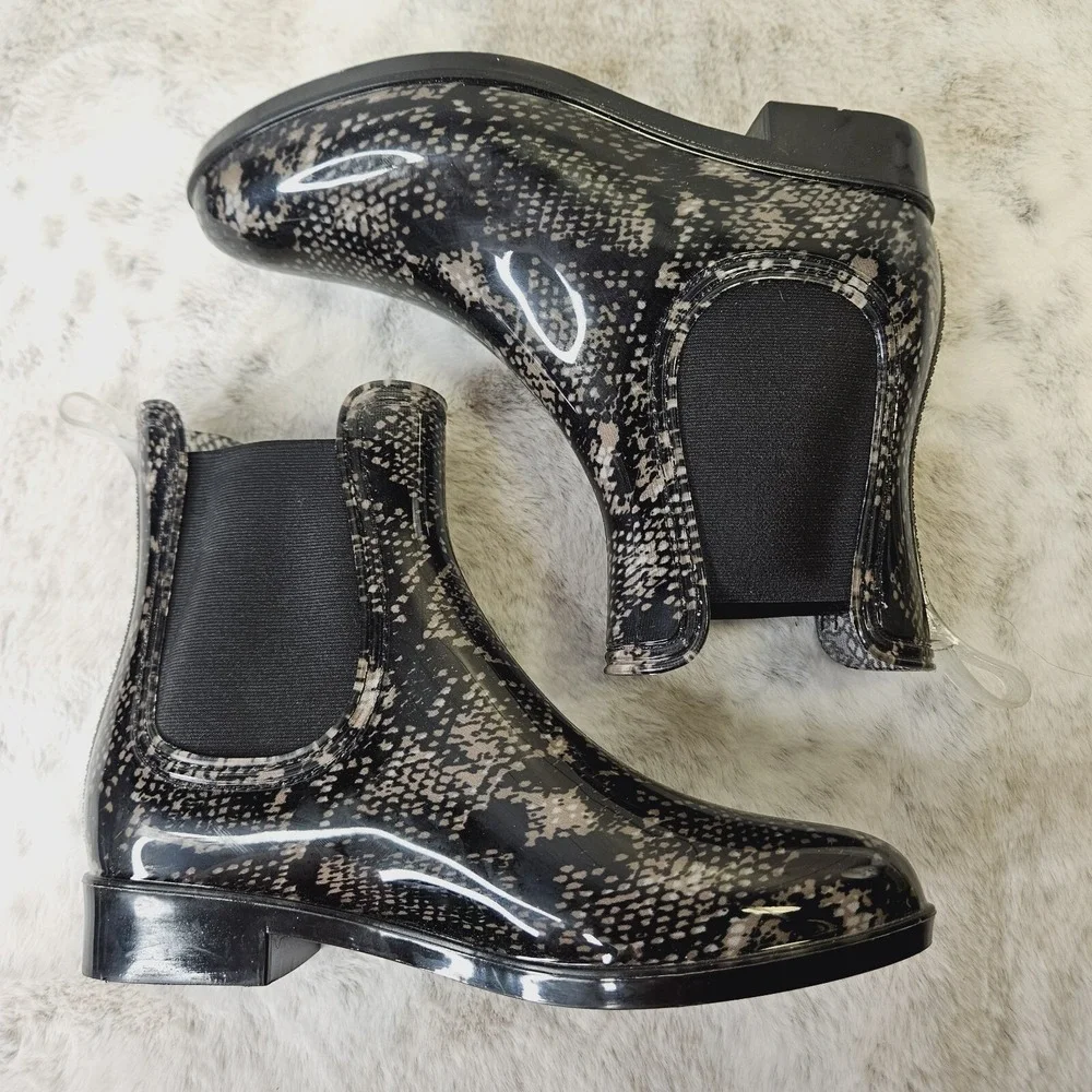 INC International Concepts Womens Size 6‎ Snake Print Pull-on Ankle Rain Boots
